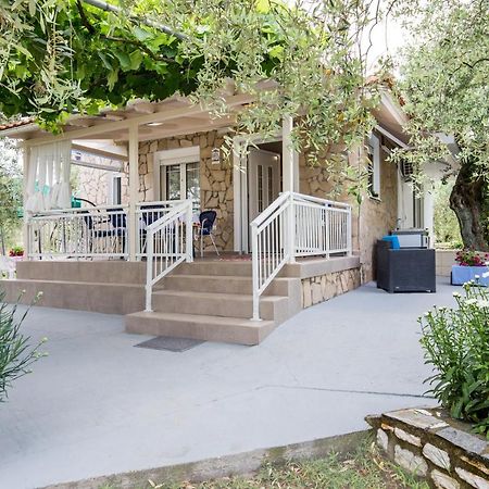 Kiriakos Holiday Home Astris Exterior foto